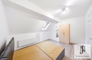 Photo 7- click for photo gallery